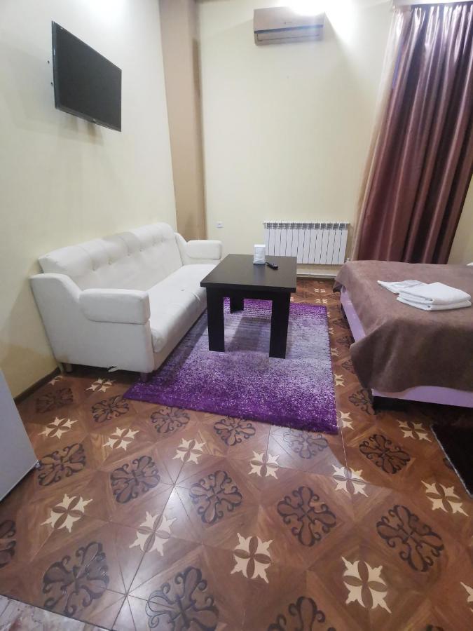 Hotel Narek+ à Arrinj Extérieur photo
